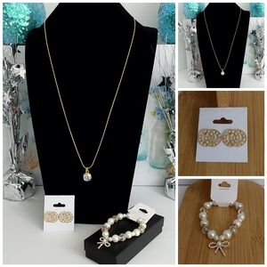 Ladies Necklace Sets (S203)